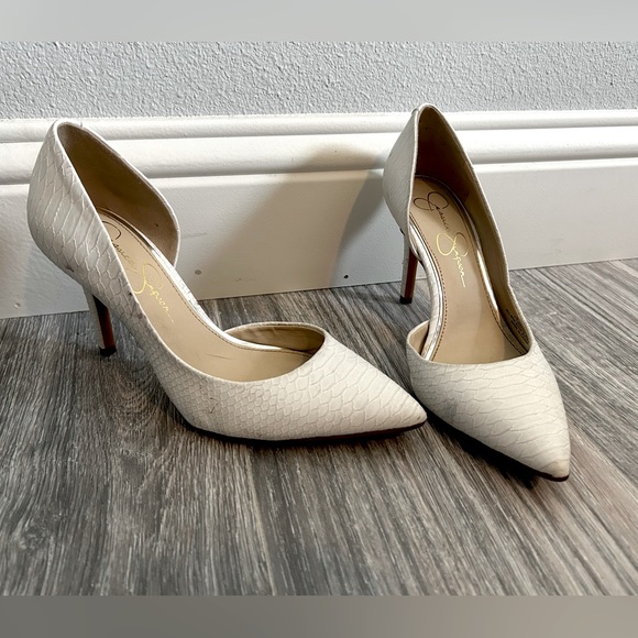 Jessica Simpson Shoes Faux Snakeskin white pointed toe heels pumps stiletto W7.5 - Picture 2 of 10